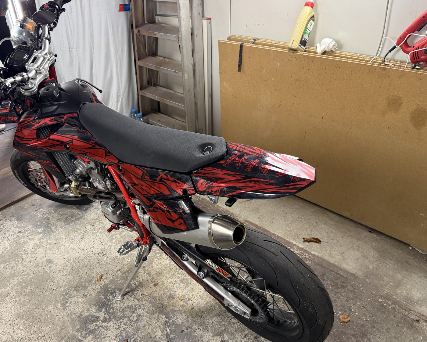 Begutachtung eines Supermoto-Motorrads – Kfz-Gutachter für Zweiräder in NRW
